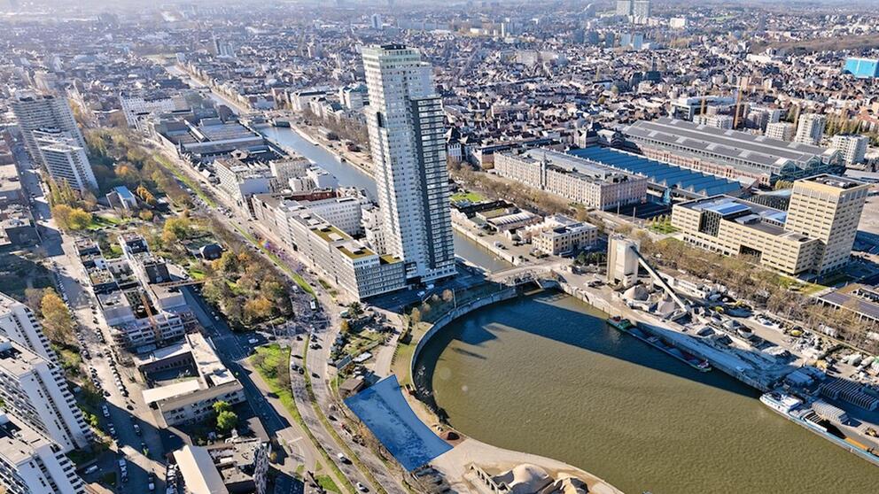 Het terrein ligt aan het Vergotedok ter hoogte van de zwaaikom van het kanaal. © sau-msi.brussels (Simon Schmitt - www.globalview.be)