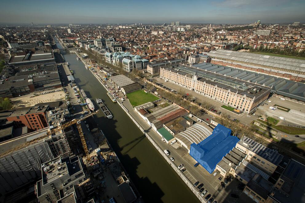 De toekomstige site van het geïntegreerde centrum, tussen het kanaal en de Havenlaan. © sau-msi.brussels (Reporters)